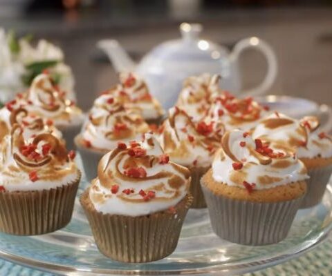 Mary Berry Lemon Meringue Cupcakes
