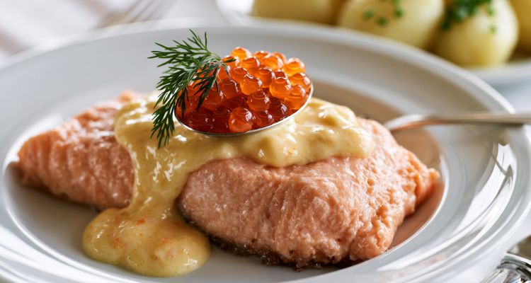 Delia Smith Salmon in Champagne Sauce