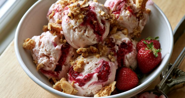Delia Smith Strawberry Cheesecake Ice Cream
