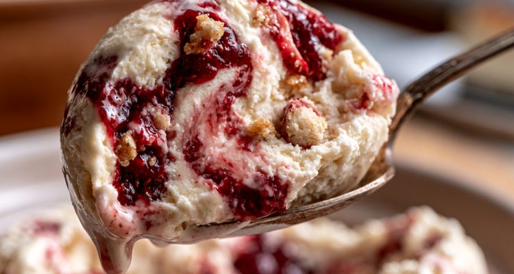 Delia Smith Strawberry Cheesecake Ice Cream