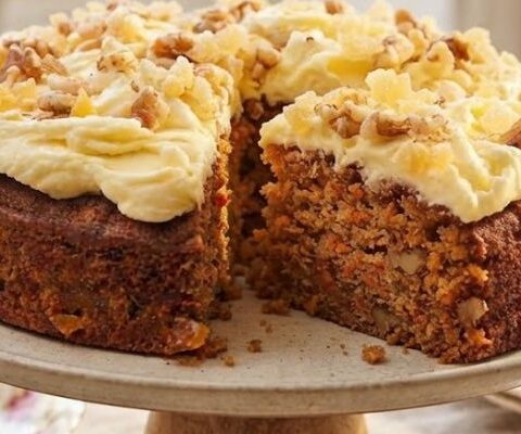 Nigella Lawson Ginger And Walnut Carrot Cake
