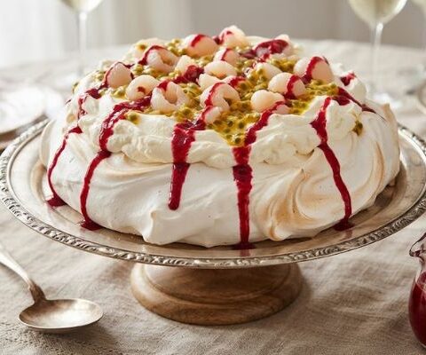 Nigella Lawson Prodigious Pavlova