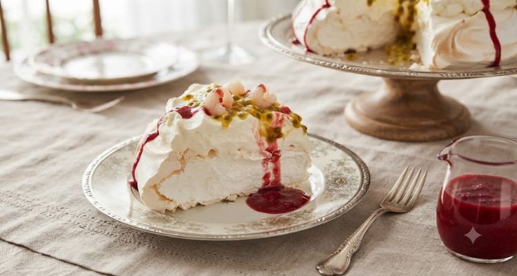 Nigella Lawson Prodigious Pavlova